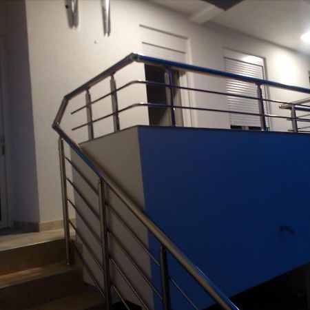 Apartmani M&V Sutomore Bagian luar foto