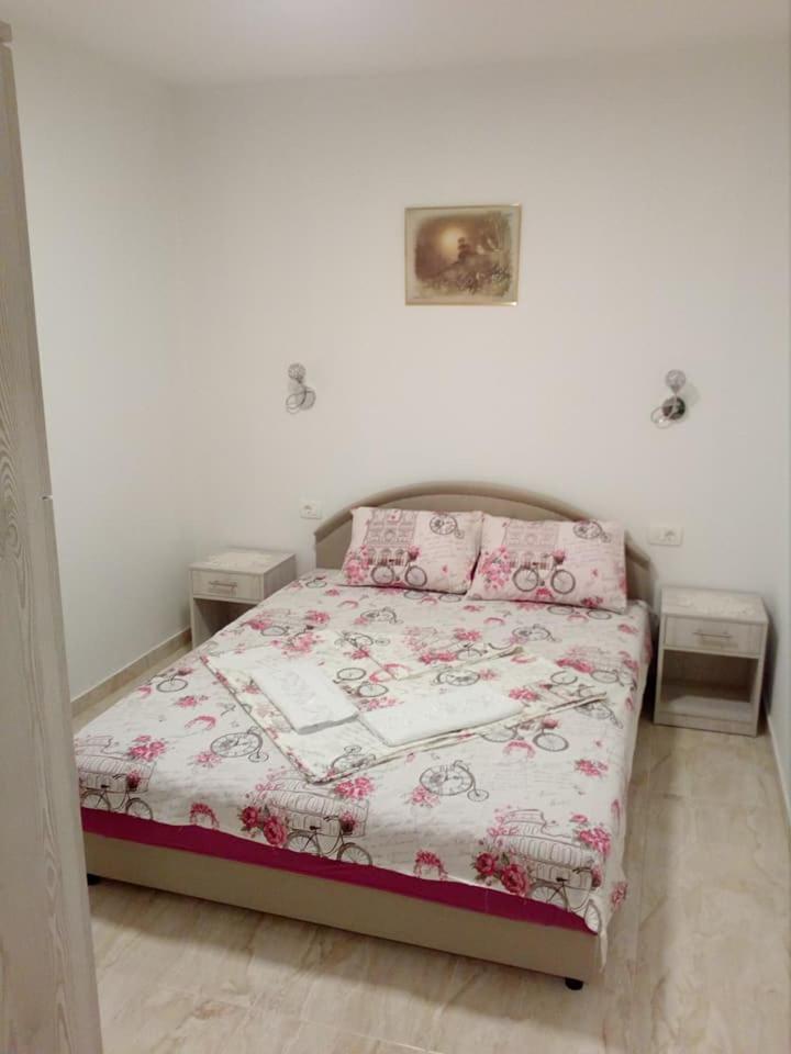 Apartmani M&V Sutomore Bagian luar foto